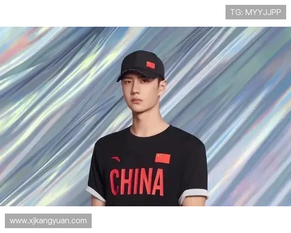 足球明星同款潮流风向标引领时尚新风尚 足球明星同款潮流风向标引领时尚新风尚