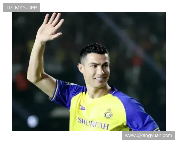 足球明星带你了解踢足球的基本规则与技巧解析