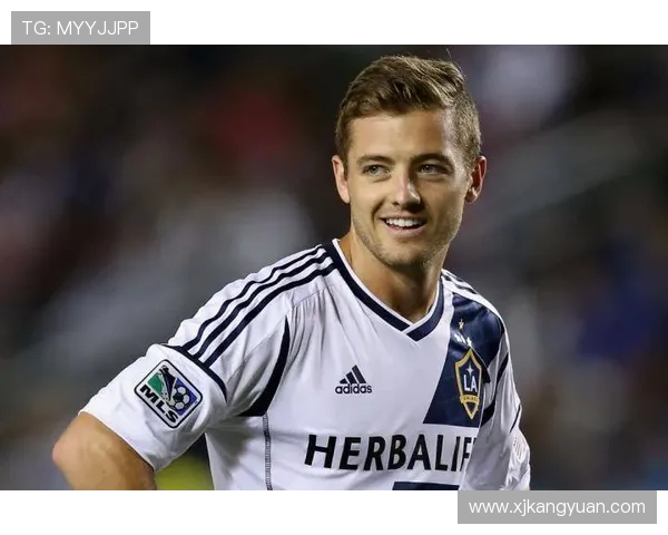 罗比罗杰斯足球明星的传奇之路与不屈精神的启示 罗比罗杰斯足球明星的传奇之路与不屈精神的启示